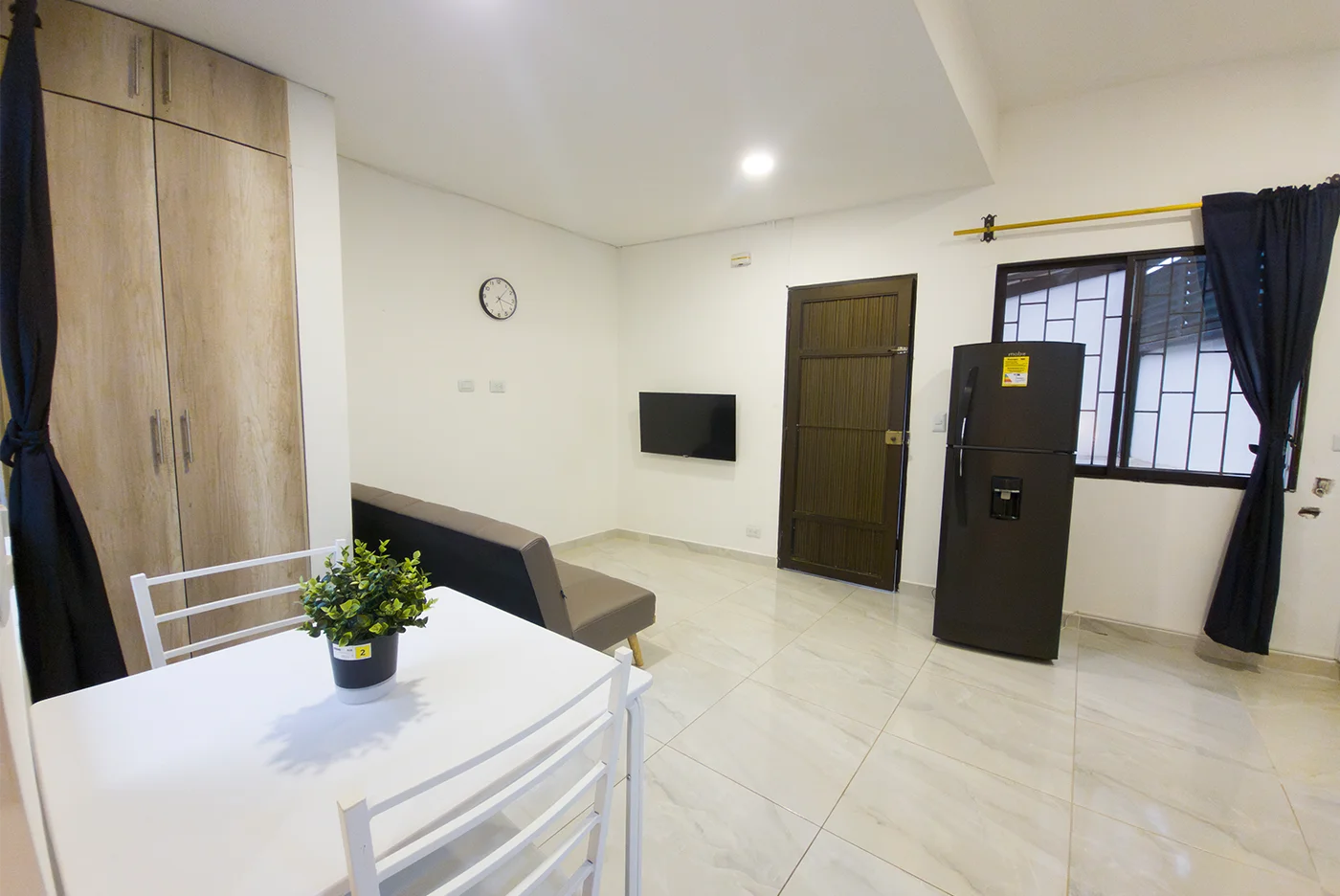 Ember by Moto Ride. Furnished apartment in Laureles, Medellin
