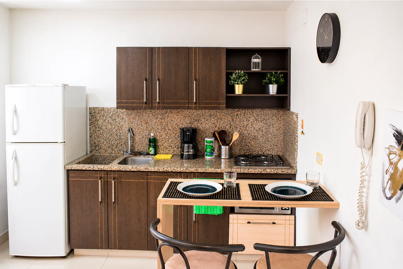 Horizon by Moto Ride. Furnished apartment in Laureles, Medellin