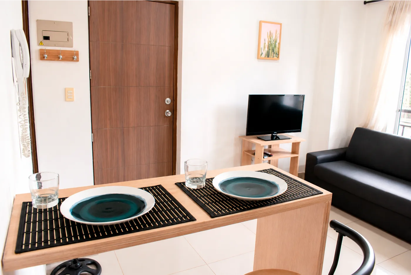 Indigo by Moto Ride. Furnished apartment in Laureles, Medellin