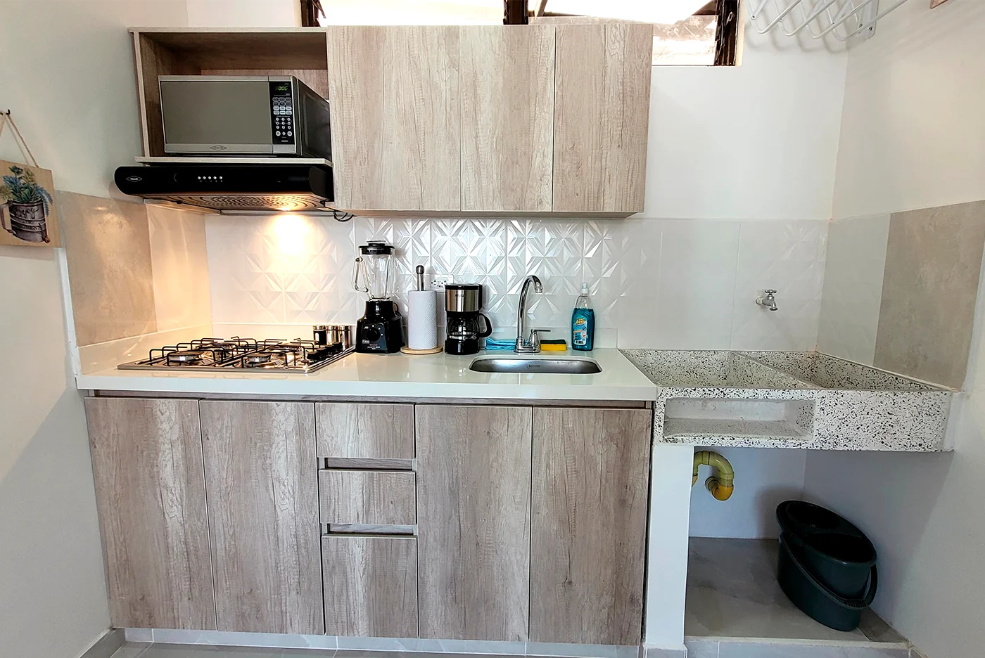 Brightness by Moto Ride. Furnished apartment in Laureles, Medellin