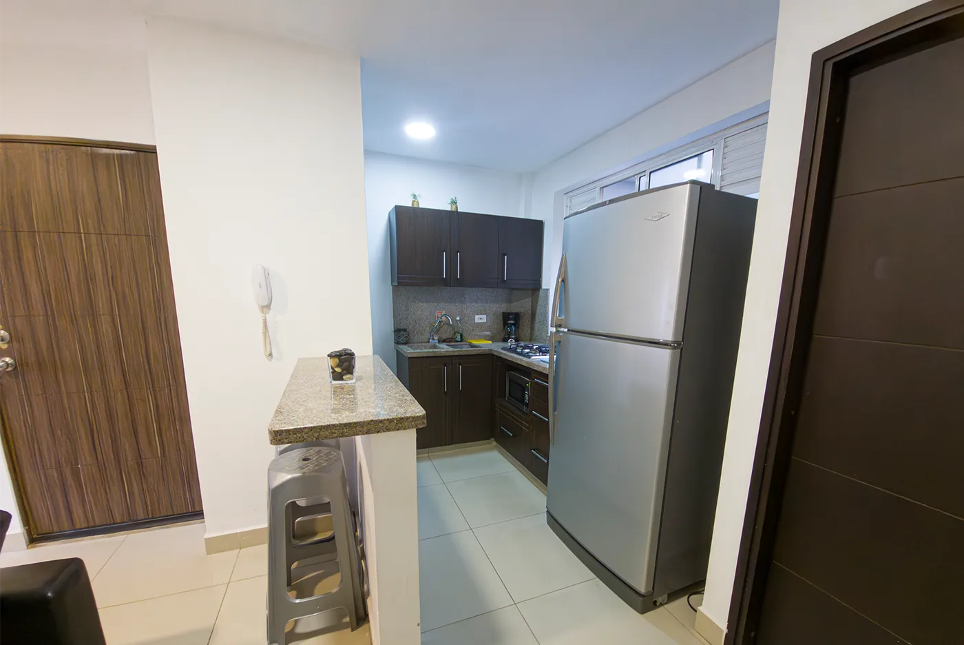 Horizon by Moto Ride. Furnished apartment in Laureles, Medellin